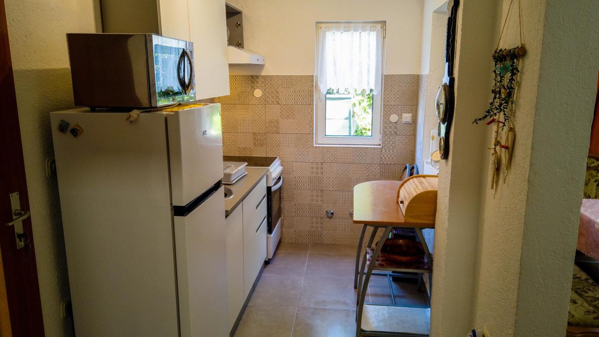 Apartment Center *